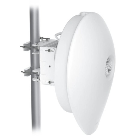 Ubiquiti AirFiber 60 XG - 60 GHz rádio (57-66 GHz), PtP, 45 dBi, SFP+ port, 5 GHz záloha, až 6 Gbps propustnost
