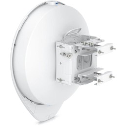 Ubiquiti AirFiber 60 XG - 60 GHz rádio (57-66 GHz), PtP, 45 dBi, SFP+ port, 5 GHz záloha, až 6 Gbps propustnost