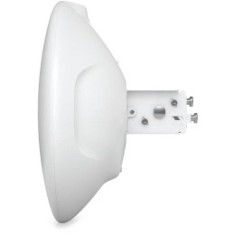 Ubiquiti Wave Long Range - 60GHz PtP/PtMP klient, 46 dBi, 5GHz záloha, propustnost 2 Gbps