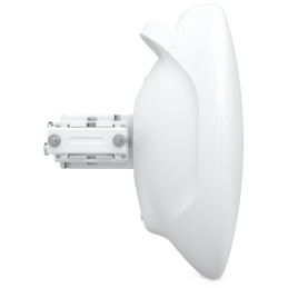 Ubiquiti Wave Professional - 60GHz PtP/PtMP klient, 46 dBi, 5GHz záloha, 2x 2,5GbE, 1x SFP+, propustnost 5.4 Gbps