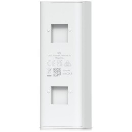 Ubiquiti Elevator Starter Kit - Výtahová sada, 1x rozbočovač, 1x čtečka G2, 2x PoE extender, 10x přístupová karta