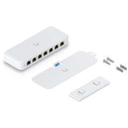 Ubiquiti UniFi Switch Ultra - 8x GbE, 1x PoE++ In, 7x PoE+ Out (bez napájecího adaptéru)