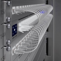 Ubiquiti UniFi Switch Pro Max 48 - 16x 2.5GbE, 32x GbE, 4x SFP+, Etherlighting
