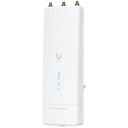 Ubiquiti UISP Wave MLO5 - 5GHz rádio pro PtP spoje, MLO, 4096QAM, SFP+ port, propustnost 5+ Gbps