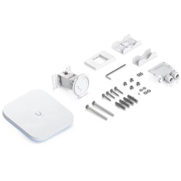 Ubiquiti UniFi E7 Campus - Wi-Fi 7 AP, 2.4/5GHz, až 9.3 Gbps, 1x 10GbE, 1x GbE, venkovní, PoE++ (bez PoE injektoru)