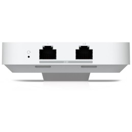 Ubiquiti UniFi 7 In-Wall - Wi-Fi 7 AP, 2.4/5GHz, až 5 Gbps, 3x 2.5GbE, PoE/PoE+ (bez PoE injektoru)