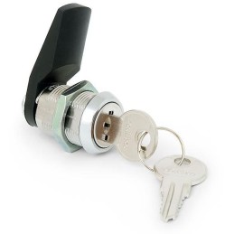 Triton zámek do bočniho krytu stojanových rozvaděčů 1 x klíč