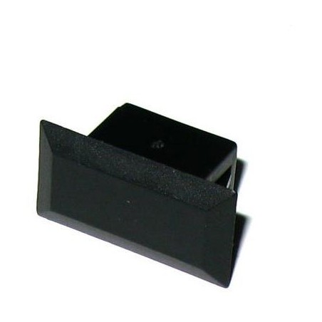 XtendLan SC zátka-záslepka do otvorů v rozvaděči, simplex, černá