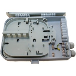 XtendLan plastový rozvaděč pro 16 odboček, 2 kabelové porty, vodotěsný, cívka