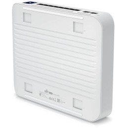 Ubiquiti UniFi Switch Enterprise 8 PoE - 8x 2.5GbE, 2x SFP+, 8x PoE+ (PoE budget 120W)