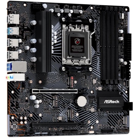 ASRock B650M PG LIGHTNING / AMD B650 / AM5 / 4x DDR5 DIMM / 3x M.2 / HDMI / DP / USB-C / mATX