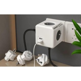 Cubenest Powercube ReWirable USB PD 20W, A+C, 4× zásuvka, bílá/šedá, 4 cestovní koncovky, dětská pojistka, uzemnění