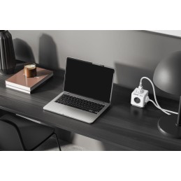 Cubenest Powercube Extended, 5× zásuvka, 1,5 m,  bílá/šedá, dětská pojistka, uzemnění, dok, max. 10A/250V~2500W