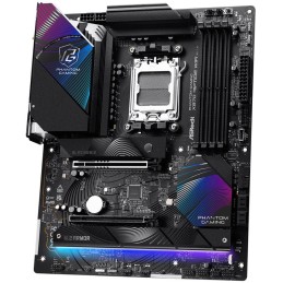 ASRock X870 Riptide WiFi / AMD X870 / AM5 / 4x DDR5 DIMM / 3x M.2 / HDMI / USB-C / WiFi / ATX