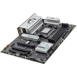 MSI B850 GAMING PLUS WIFI / AMD B850 / AM5 / 4x DDR5 / M.2 / WiFi / ATX