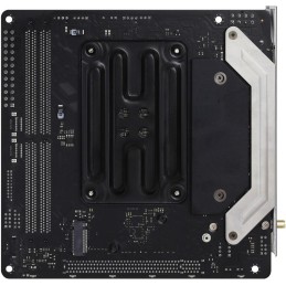 ASRock B550 Phantom Gaming-ITX/ax / AMD B550 / AM4 / 2x DDR4 DIMM / HDMI / DP / 2x M.2 / USB-C / WiFi / Mini-ITX