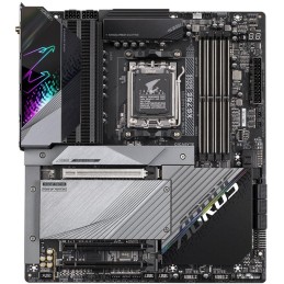 GIGABYTE X670E AORUS MASTER / AMD X670 / AM5 / 4x DDR5 DIMM / 4x M.2 / HDMI / DP / 2x USB-C / WiFi / EATX