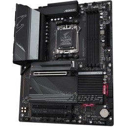 GIGABYTE B650 AORUS ELITE AX / AMD B650 / AM5 / 4x DDR5 / 3x M.2 / USB-C / HDMI / DP / WiFi / ATX