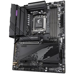 GIGABYTE B650 AORUS PRO AX / AMD B650 / AM5 / 4x DDR5 / 3x M.2 / USB-C / HDMI / WiFi / ATX