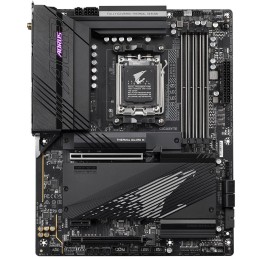 GIGABYTE B650 AORUS PRO AX / AMD B650 / AM5 / 4x DDR5 / 3x M.2 / USB-C / HDMI / WiFi / ATX
