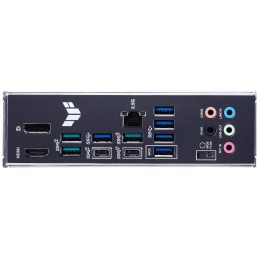 ASUS TUF GAMING X670E-PLUS / AMD X670 / AM5 / 4x DDR5 / 4x M.2 / HDMI / DP / USB-C / ATX