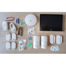 Xtend Home alarmový set, jednotka 7", 2x pohyb čidlo, 2x dveřní čidlo, 4x dálkové ovládání, 1x kouř čidlo, Tuya