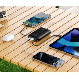 Swissten Power bank VOLTBOX 35W 20000 mAh s integrovanými kabely - USB-C, A, Lightning / černá