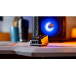 Endorfy dokovací stanice pro LIV a LIV Plus / USB port / RGB podsvícení / černá