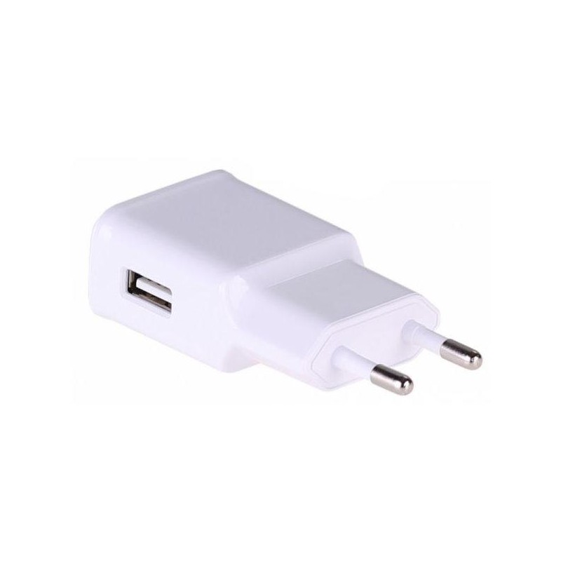 TRX Akyga AK-CH-11 USB nabíječka 220V/ 5V/ 2A/ 10W/ Quick Charge 3.0/ bílá