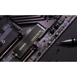 ADATA LEGEND 900 PRO 2TB SSD / Interní / PCIe Gen4 x4 M.2 NVMe / 2280