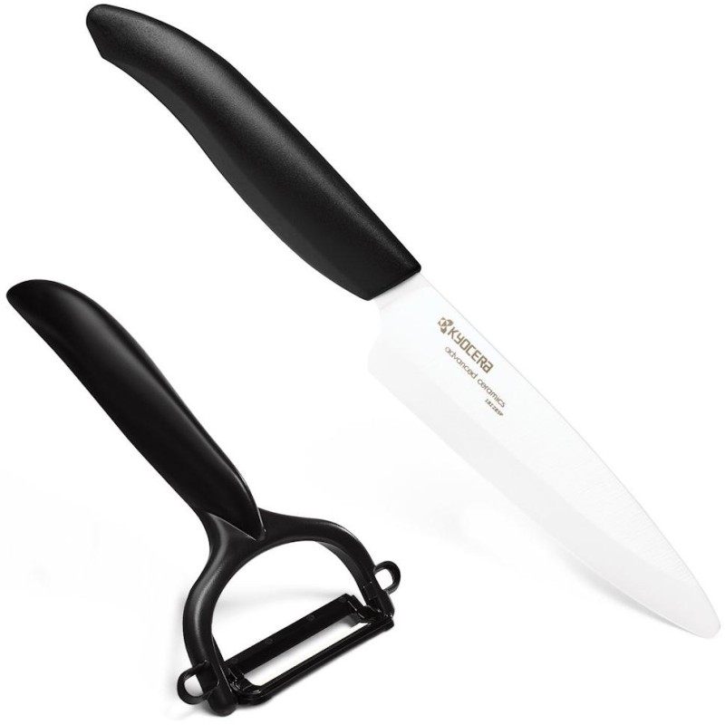 KYOCERA keramický nůž na ovoce a zeleninu s bílou čepelí 11 cm, černá rukojeť + škrabka na ovoce a zeleninu