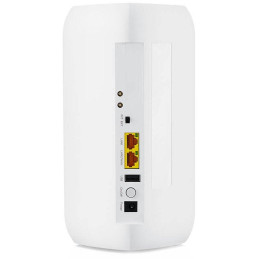 Zyxel FWA505  5G NR Indoor Router, Standalone/Nebula, 1 year Nebula Pro License, AX1800 WiFi, 1x Gb LAN, EU a UK