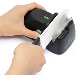 Kyocera Kompaktní elektrický diamantový brousek na keramické i ocelové nože